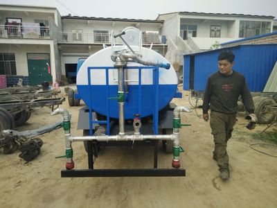 臨沂灑水車廠家產品圖片賞析——菏澤市牡丹區(qū)旺遠環(huán)衛(wèi)機械銷售中心
